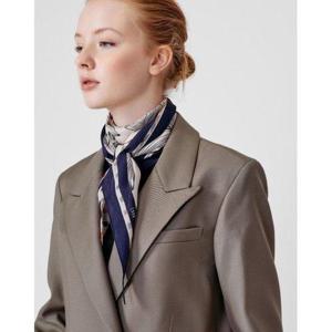 갤러리아_DCSC5E351 닥스 [SILK100%] 네이비 체크플라워 마름모 실크스카프