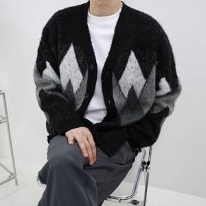 [엠클로]남자 오버핏 모헤어 아가일 배색 니트 가디건 남여공용 (3color)