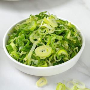 갤러리아_국내산 슬라이스 손질대파 1kg 소포장 대용량 절단 육개장 찌