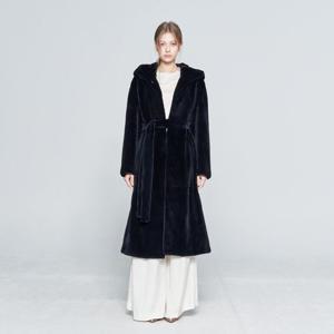 사바티에 플럭밍크 후드 롱 코트 (L24310SS)