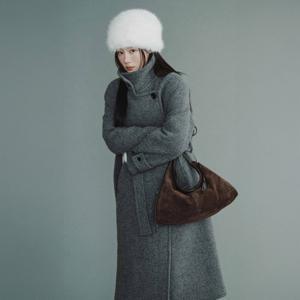 온앤온 [정채연 착용] 하이넥 벨티트 오버핏 울 코트 NEW5XHB25_1F