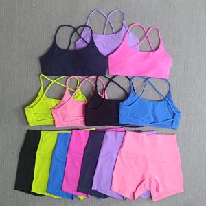 여성 요가 세트 2종 짐 반바지 자전거 반바지 레깅스 + 크로스 스포츠 브라 요가 세트 여성 하이웨이스트 반바지 러닝 트레이닝복