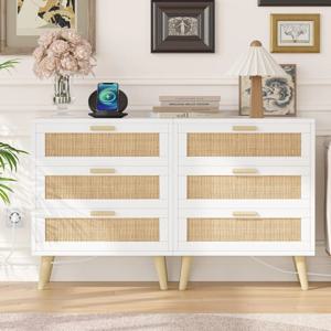 충전 스테이션이 있는 등나무 나이트스탠드, 대형 등나무 서랍 3개가 있는 나이트 스탠드, 액센트 엔드 테이블, S가 있는 침대 옆 탁자