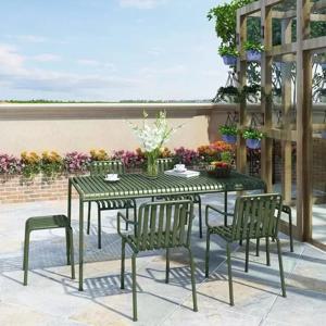 커피 테이블 세트 녹색 금속 야외 식탁과 의자 광장 금속 식탁 파티오 데크 야드용 쌓을 수 있는 강철 의자