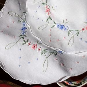 영국 신선한 공주 스타일 레트로 순면 수제 자수 식탁매트 팔걸이 타월 29X40CM 32x48cm 손수건