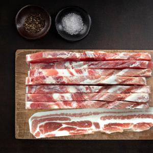 바라던 냄세없이 깔끔한 대용량 암돼지 삼겹살 구이/대패 2kg x 1팩
