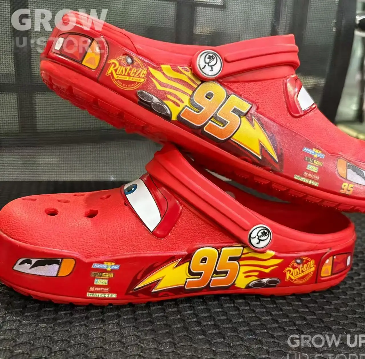 핫 애니메이션 디즈니 맥퀸즈 픽사 만화 솔리드 방수 슬리퍼 야외 샌들 캐주얼 통기성 발목 랩 에바 신발 선물