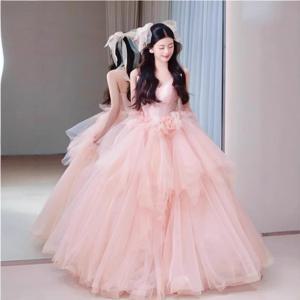 이브닝 가운, 장미색 푹신한 스커트, 공주, 신부, 결혼식 건배, 모닝 가운, 미술 시험, 성인식, 끈 없는 드레스