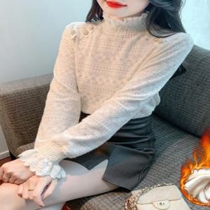 두꺼운 플로킹 슬리밍 레이스 셔츠 여성용 신상 가을 겨울 하프 하이 칼라 탑 브러쉬드 이너 포켓 손수건