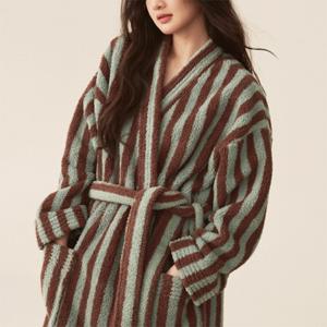 챠밍 호텔가운 스트라이프 극세사 로브 밍크 수면가운