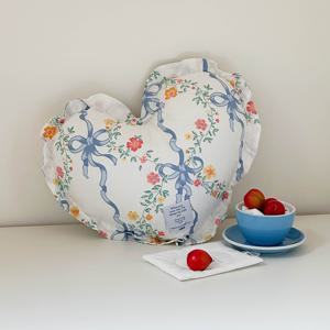 로맨틱 홀리데이 하트 쿠션커버