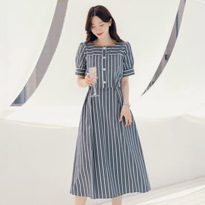 (~XXL까지) 아벨린 배색 스트라이프 핀턱 플레어 원피스 여름 휴양지 모임룩 피크닉 리조트 빅사이즈