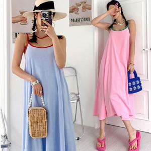 [하프클럽] 소피아 테리 배색 끈나시 맥시 롱 원피스 타올대용 비치룩 휴양지룩