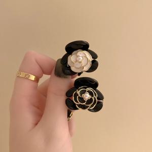 알티피아 샤샤 꽃 미니집게핀 2개세트 여성헤어핀 귀여운헤어핀 헤어핀추천 헤어핀세트