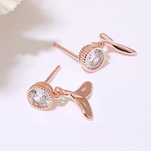 14K G.F 웨일 꼬리 귀걸이 EA3119