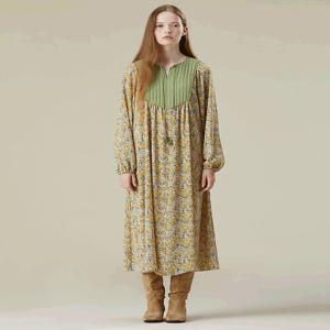 [정상가-329000원][Thursday Island] 퀼팅 페이즐리 패턴 원피스(T236MOP165W)