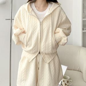 [브리치]  / 심플 꽈배기 후드 집업 반바지 세트