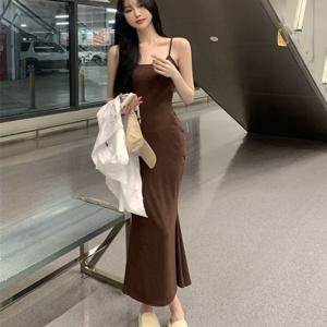 끈나시 서스펜더 민소매 롱원피스 여성 롱원피스