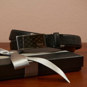 액세서리 남성 [[25SS]] WBBE5E200BK [스테디셀러] 블랙 로고장식 소가죽 벨트