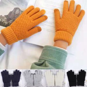 회사출근용 스마트폰장갑 터치장갑 여성장갑 겨울장갑