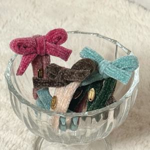 다니샵 코듀로이 리본머리핀 여아집게핀 앞머리고정핀 여성 헤어핀