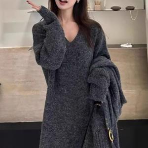 SUTA 가을 겨울 원피스 루즈 나른 클래식 무드 머플러 니트 원피스