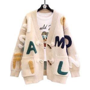 빅사이즈여성가디건여성자켓여성옷의류 여성 니트 가디건 루즈핏 빅사이즈 알파벳 장식 더플코트 스타일