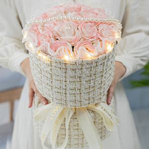 졸업식 축하 생일 기념일 이벤트 선물 비누 꽃다발 LED 비누꽃 축하꽃 쇼핑백증정