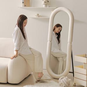 프리미엄 부클레 패브릭 스탠드 전신거울 1600 인테리어 와이드 거울 화이트 블랙 2color