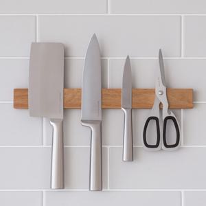 이놀 쉐프마스터 무타공 Wood 자석 칼걸이 40cm (중)