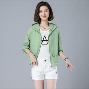 데일리 간절기 경량 살랑 후드 바람막이 아우터 가볍게 걸치는 방수 방풍 점퍼 (2장이상추가할인)