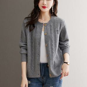 여성 빅사이즈 꽈배기 니트 셔츠