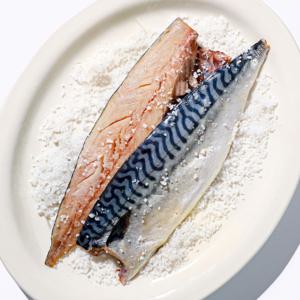 (신선집중) 국내산 고등어 가시제거 순살 1.2~1.4kg 총 10팩 (2세트 구매 시 쥐포 증정)