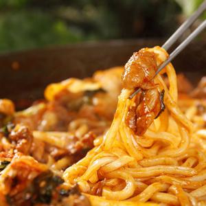 참닭 춘천 닭갈비700g4팩+우동사리200g