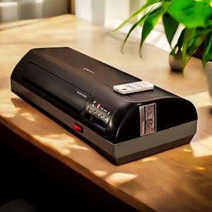 벽걸이온풍기 벽걸이히터 가정용온풍기 욕실온풍기 화장실히터 노래방 원룸 ptc오토스윙/2kw