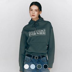 [지오다노]여성 봄 그래픽 프린트 크롭 테리 후드 티셔츠 325512