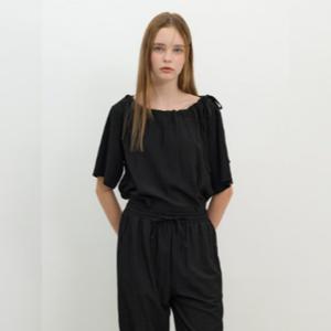 [올리브데올리브]어깨 끈장식 썸머 반팔 블라우스 (OH5MB592-GB)