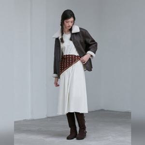 플라스틱아일랜드  (PR4MJ082) 리버시블 뽀글이 무스탕 자켓