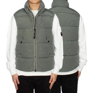 CP컴퍼니 25FW 로고 크롬R 패딩 다운 베스트 19CMVE149A 005904G 921