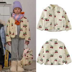 [블루독8-아동] CR)플라워체리올오버퍼리점퍼 후리스 뽀글이 겨울 자켓 두돌선물 초등 25C1511650