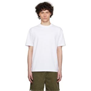 25 FW 맥케이지 남성 화이트 티 R 티셔츠 251015M213002