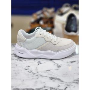 허시파피 세이브존05 여성 메가바운스 4Cm 경량캐주얼 스니커즈화 JL4FP852