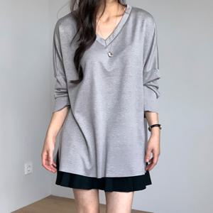 [샵앤][샵앤] 여성 V넥 오버핏 옆트임 무지 티셔츠 21DS-WSH-490