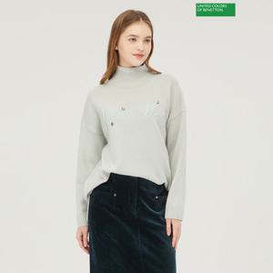 베네통 비딩 자수 터틀넥 니트 BAKP74361_MT
