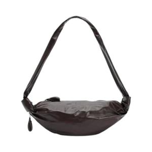 르메르 페이퍼 레더 스몰 소프트 크루아상 다크 초콜릿 BG0092-LL0028-490