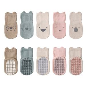 귀 쫑긋 미끄럼방지 아동양말 5종1세트 204475