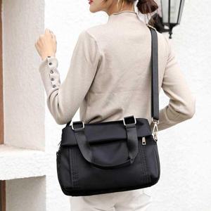 사무직 회사원 가방 방수 멀티 포켓 핸드백 가벼운백 (WA9784E)