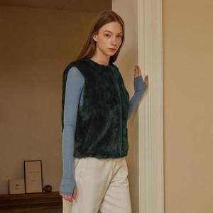 [정가 159,000원][유로모피]아빈 라운드 넥 밍크 베스트