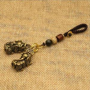 [에이치플러스몰]비휴 황동 재물복 개업 집들이 선물 열쇠고리 1쌍