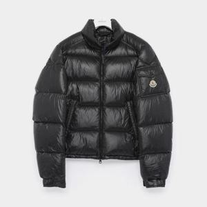 몽클레어 레비타 패치로고 패딩 남성 자켓 1A00061 596XE 999 LEVITHA
